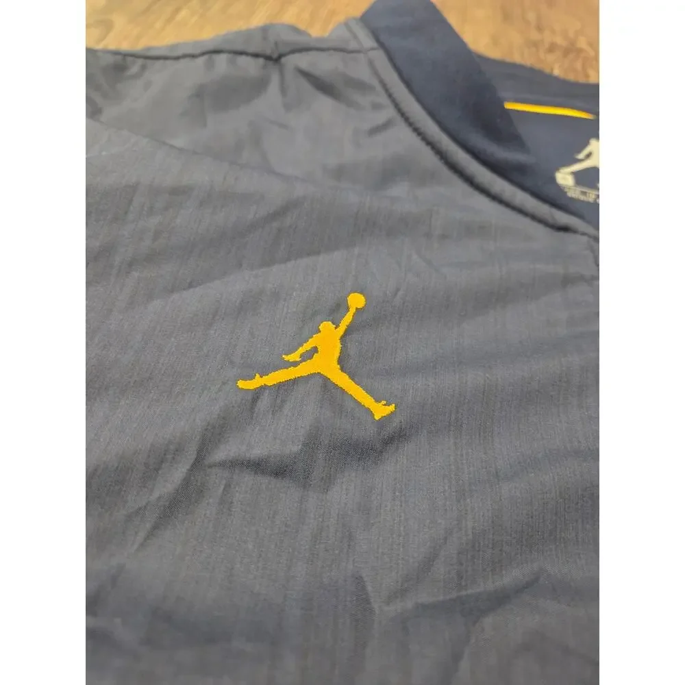 Jordan Men's Michigan Wolverines Victory 1/2-Zip Jacket XL Navy Blue